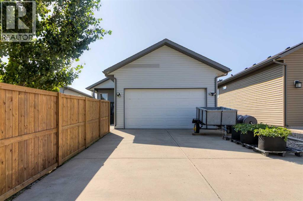 159 Grand River Boulevard W, photo 43 of 50
