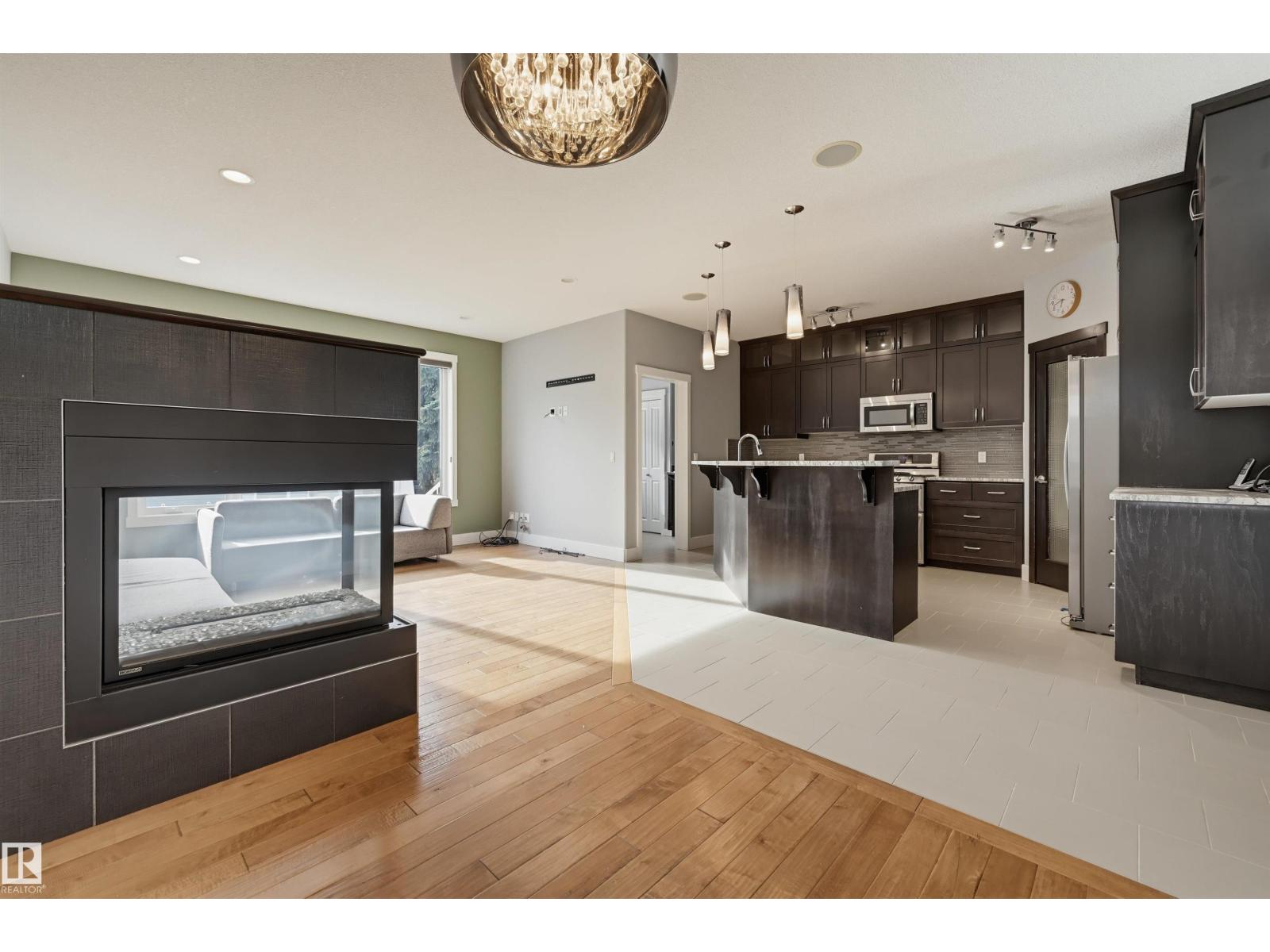 10513 75 AV NW, Edmonton — photo 11