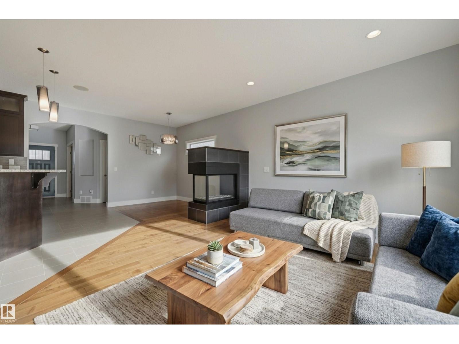 10513 75 AV NW, Edmonton — photo 14
