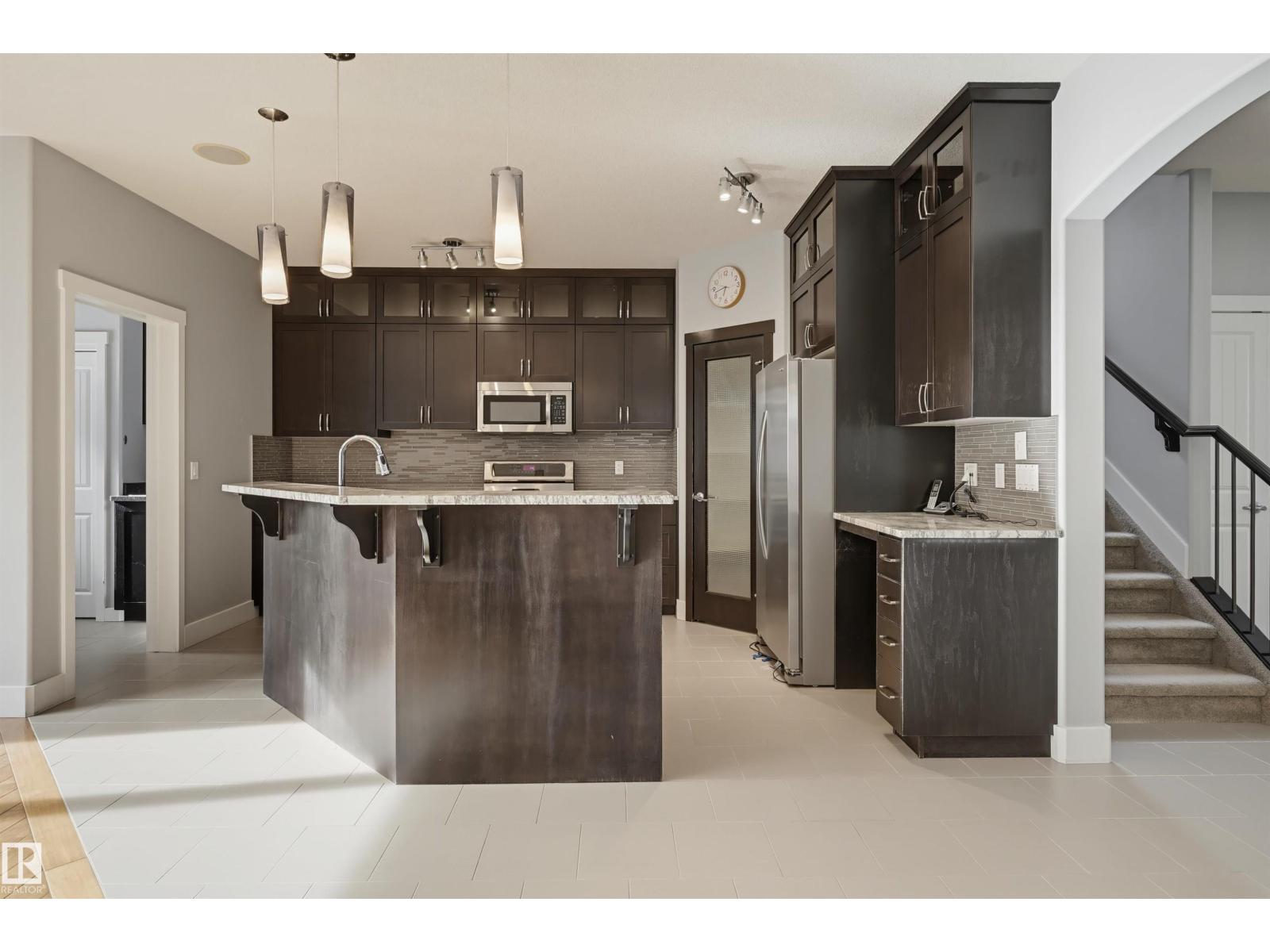 10513 75 AV NW, Edmonton — photo 17
