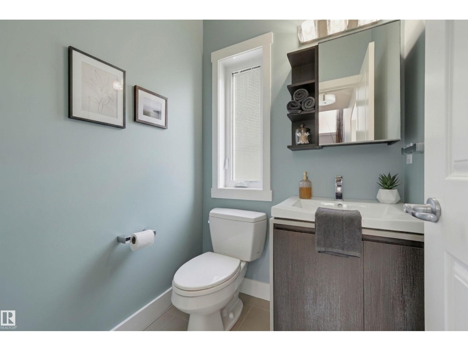 10513 75 AV NW, Edmonton — photo 22