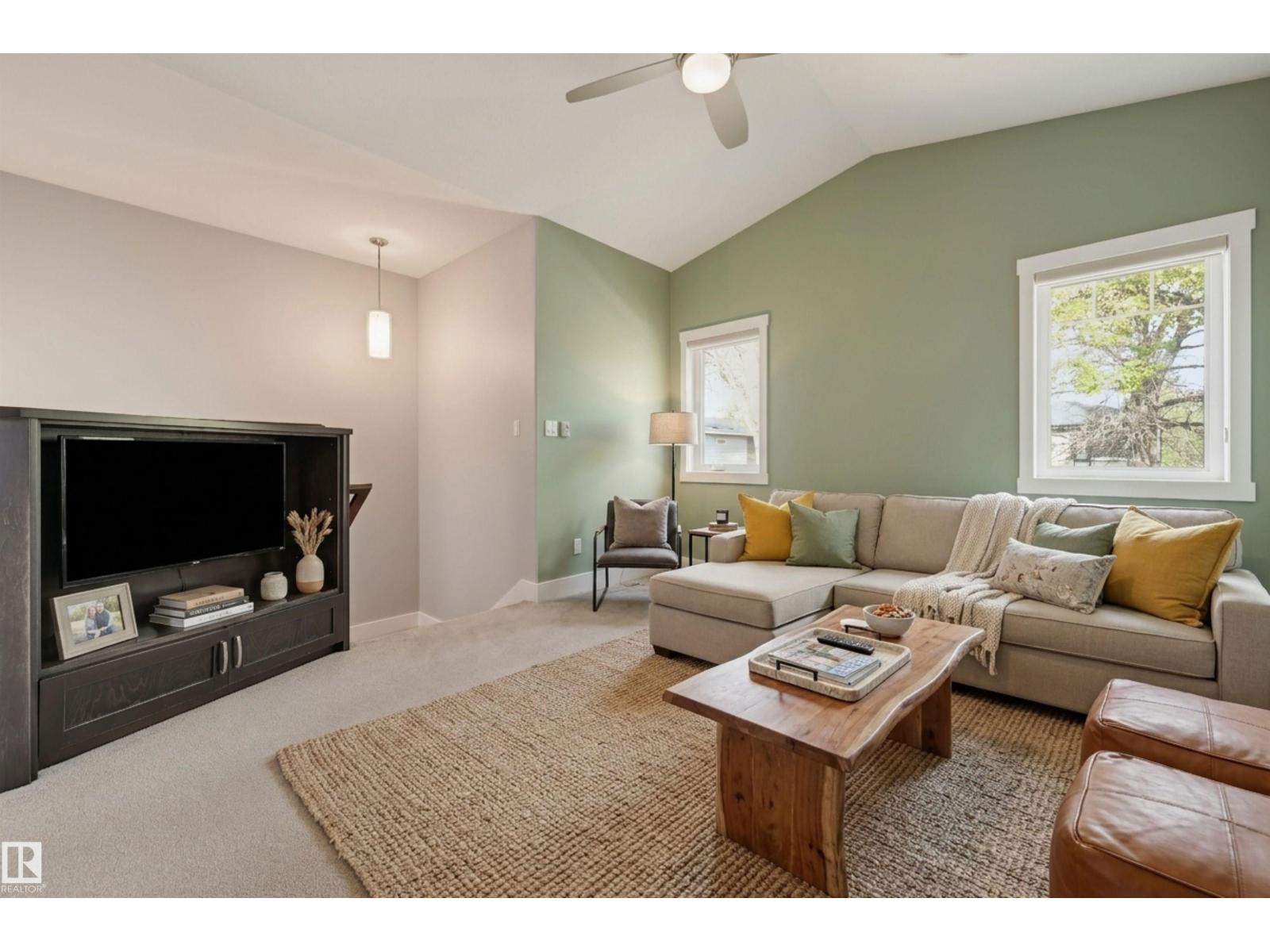 10513 75 AV NW, Edmonton — photo 23
