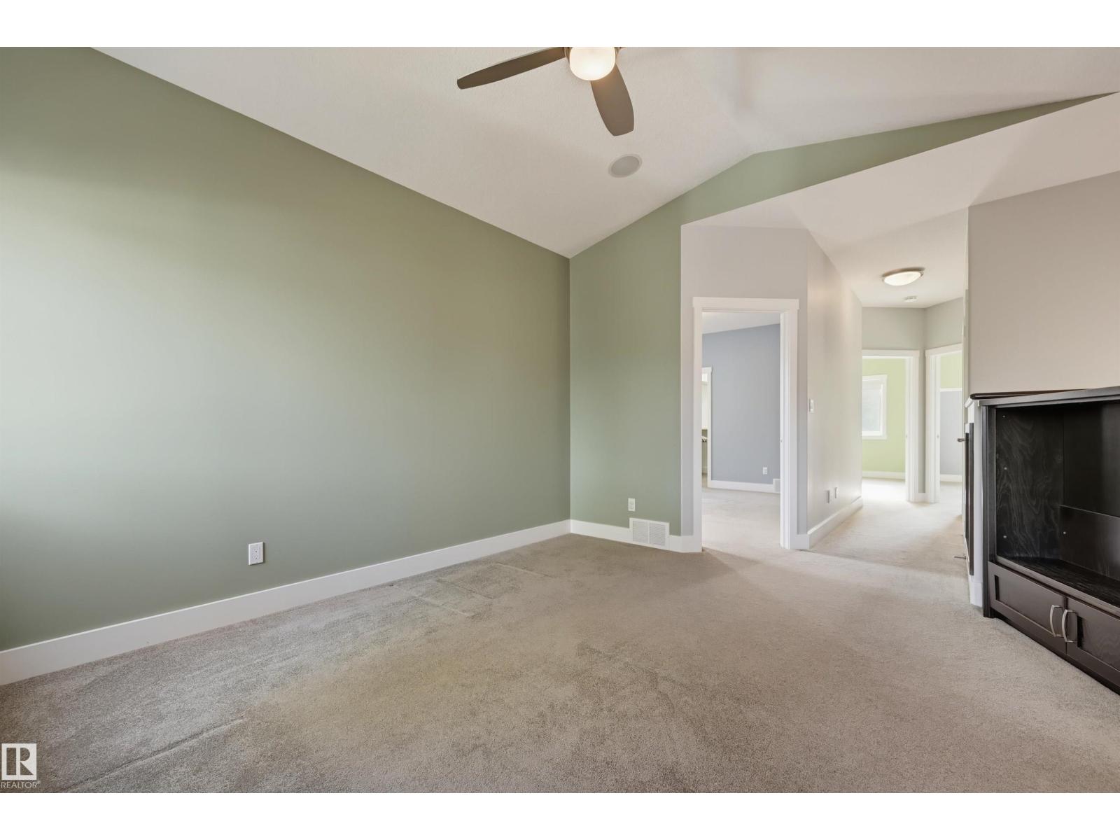 10513 75 AV NW, Edmonton — photo 25