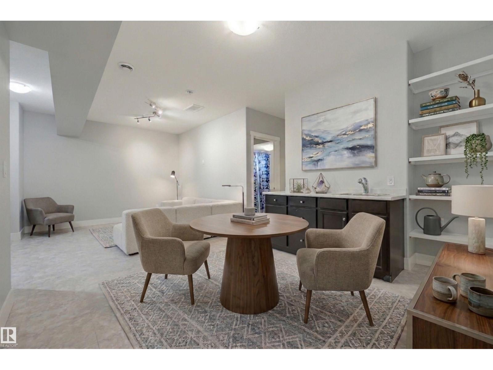 10513 75 AV NW, Edmonton — photo 36