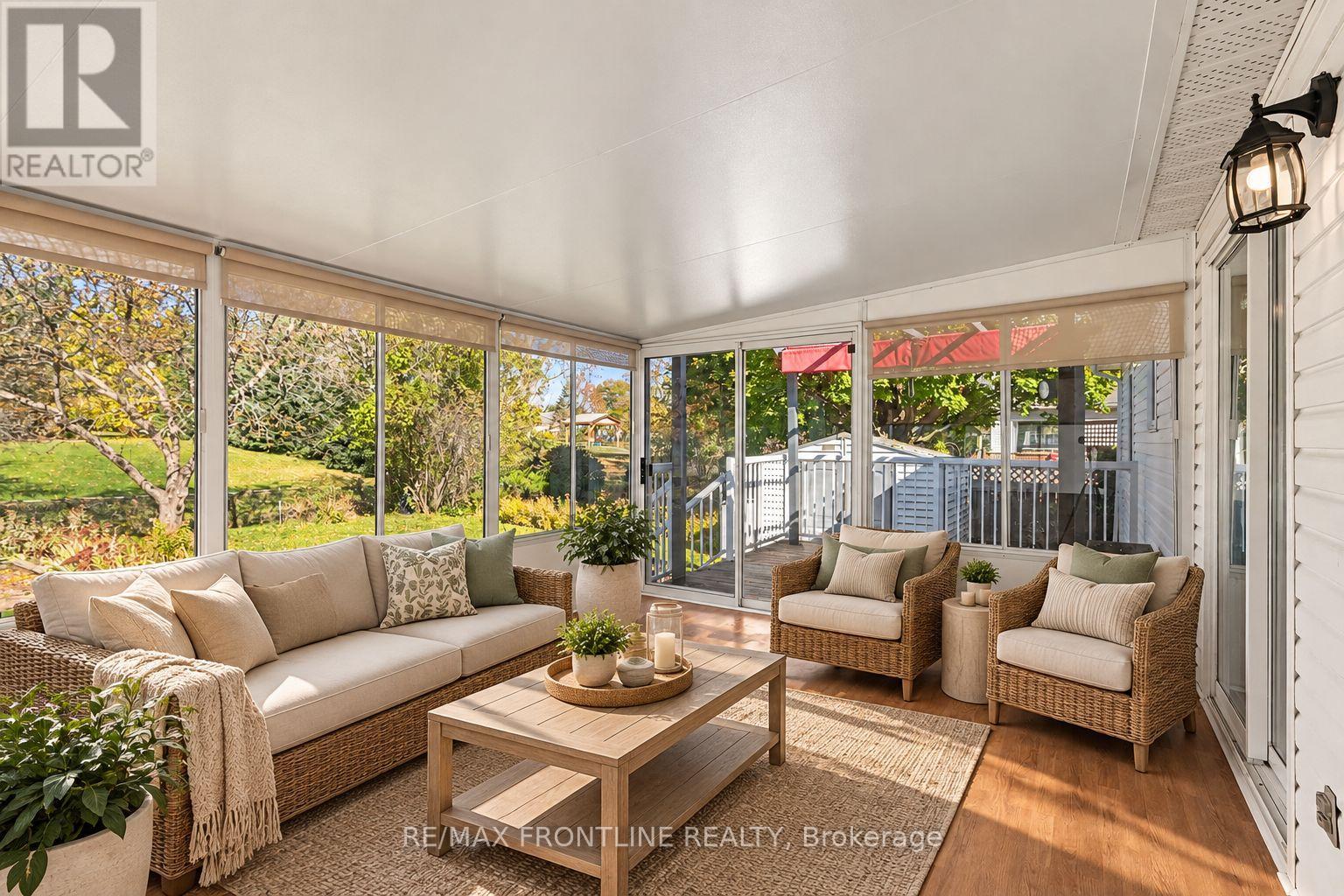 Homes for Sale in Perth – 11 TREELAWN BOULEVARD – By Peter Sagos - Image 13