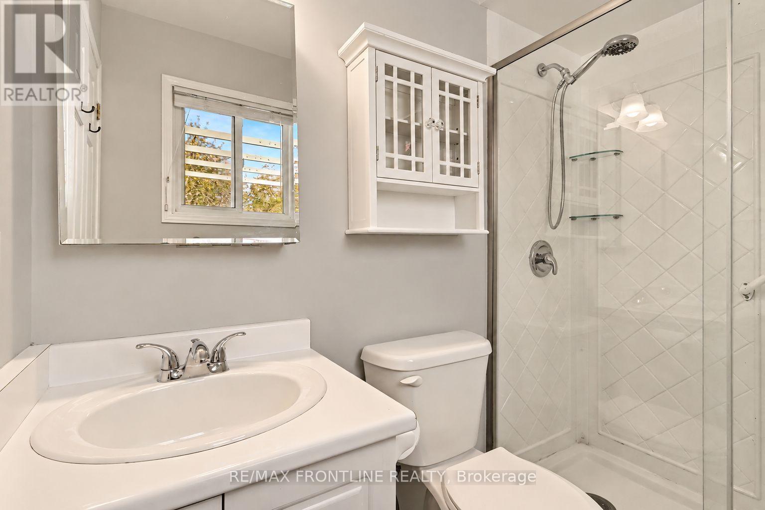 Homes for Sale in Perth – 11 TREELAWN BOULEVARD – By Peter Sagos - Image 17