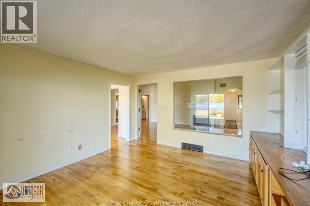 9906 RIVERSIDE DRIVE East - 12