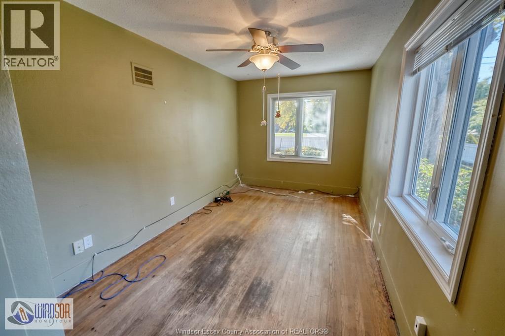9906 RIVERSIDE DRIVE East - 30