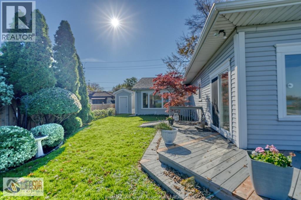 9906 RIVERSIDE DRIVE East - 40