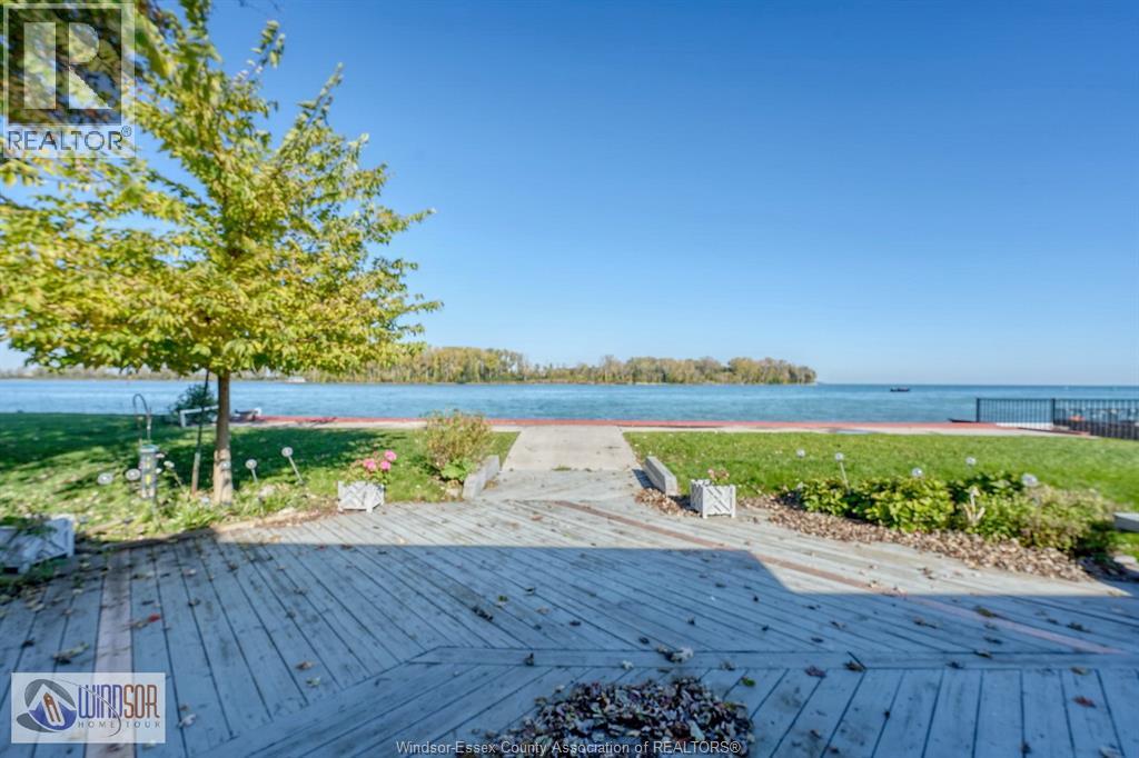 9906 RIVERSIDE DRIVE East - 43