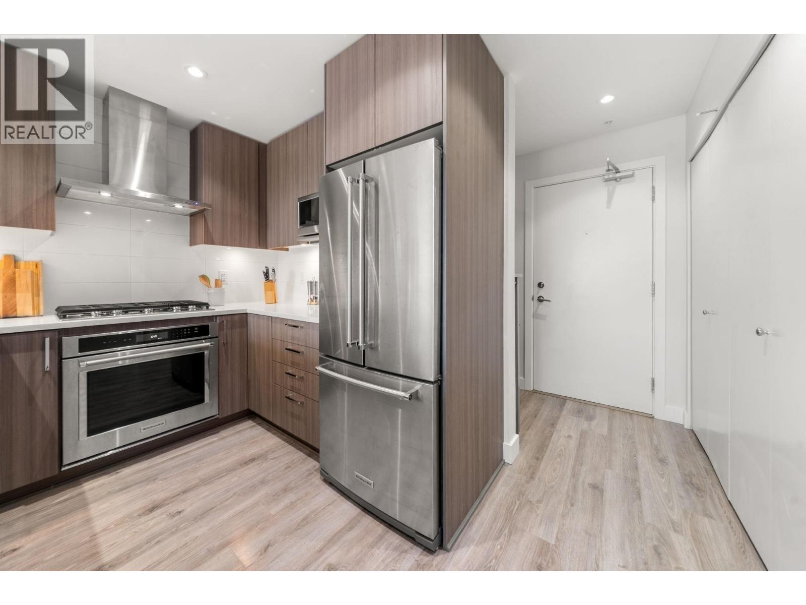 909 1788 Gilmore Avenue, Burnaby — photo 2