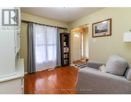 718 Birchwood Drive, Midland, ON L4R2P7 Photo 12