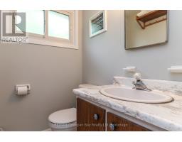 718 Birchwood Drive, Midland, ON L4R2P7 Photo 22
