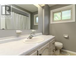 718 Birchwood Drive, Midland, ON L4R2P7 Photo 26
