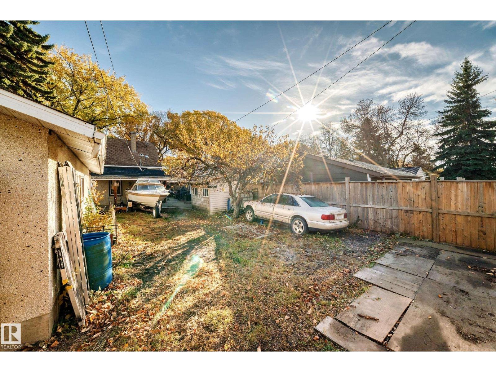 12110 58 ST NW, Edmonton — photo 32