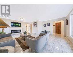 Bedroom 2 - 1377 Birchmount Road, Toronto, ON M1P2E2 Photo 6