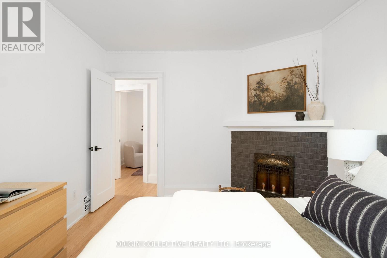 6 Oakdene Crescent, Toronto, ON photo 23