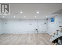 6 Oakdene Crescent, Toronto, ON M4J4H9 Photo 35