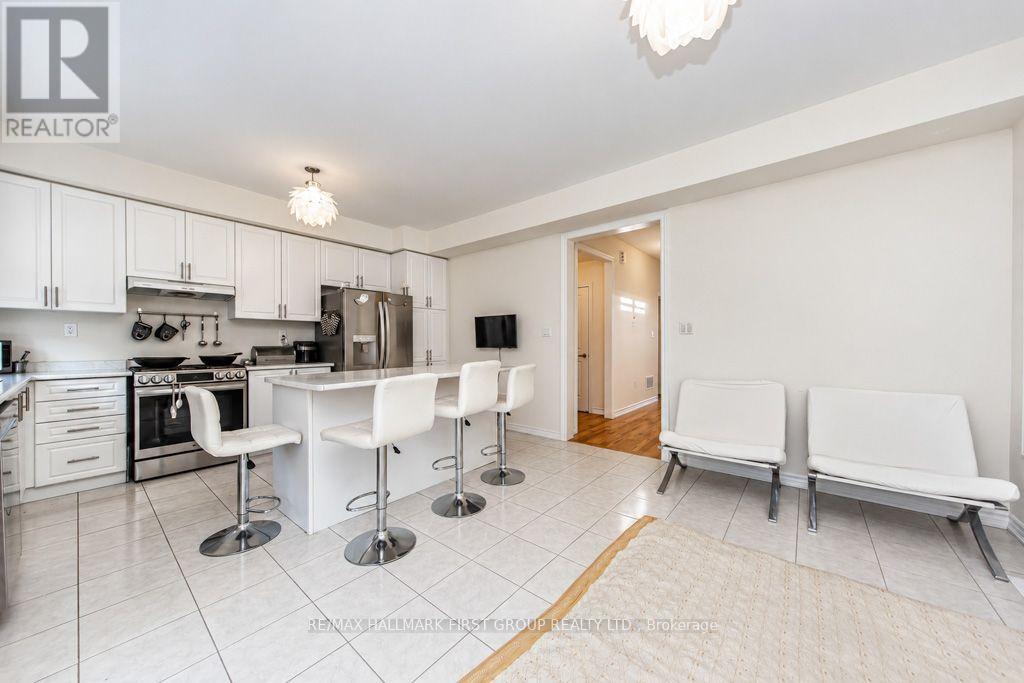 2620 Apricot Lane, Pickering, ON photo 19