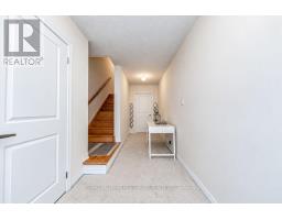 2620 Apricot Lane, Pickering, ON L1X0G8 Photo 6