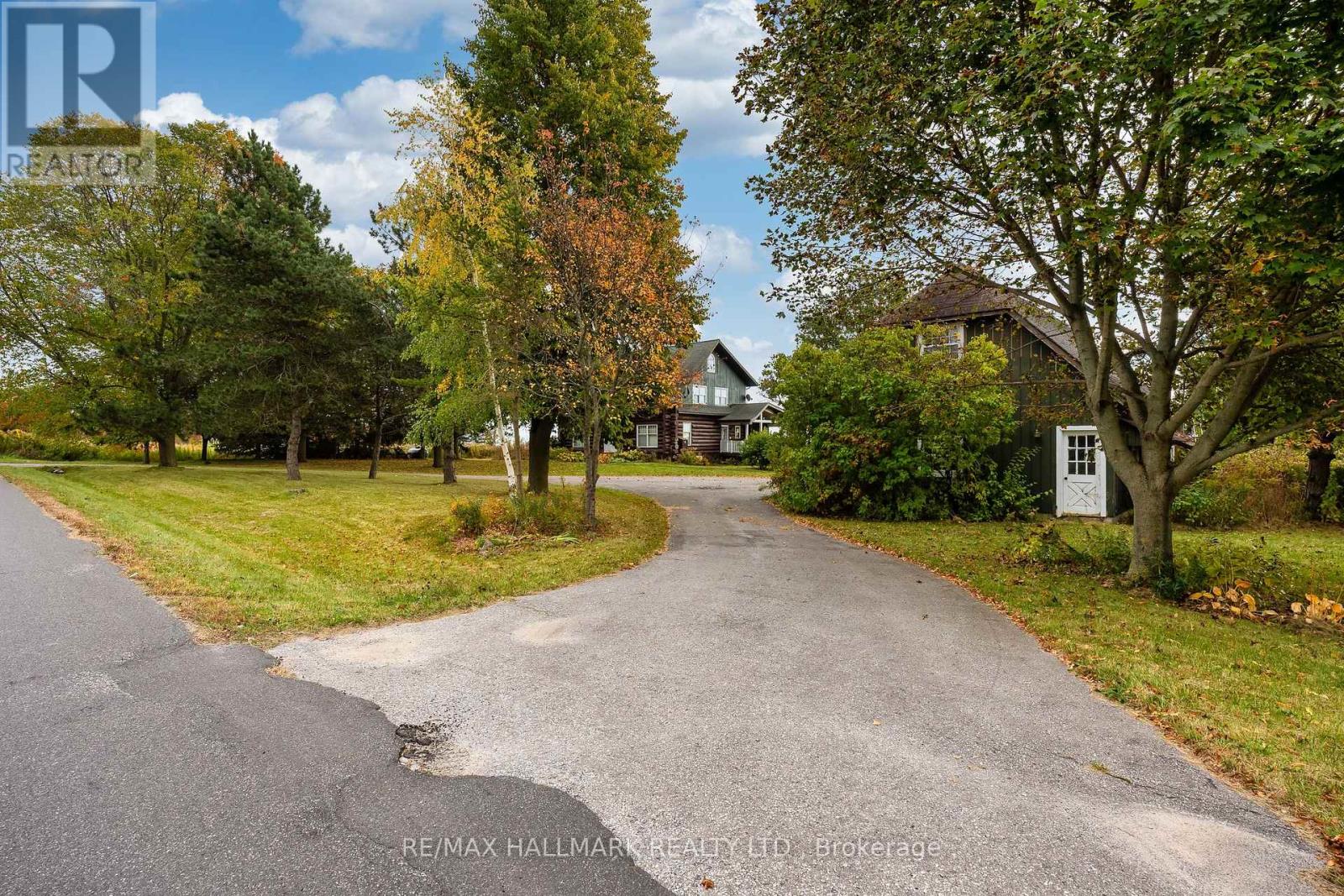 3741 Lakeshore Road East, Clarington, ON photo 8