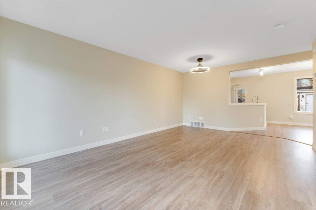 4984 TERWILLEGAR CM NW, Edmonton — photo 8