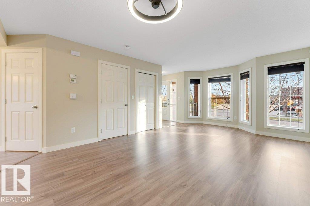 4984 TERWILLEGAR CM NW, Edmonton — photo 10