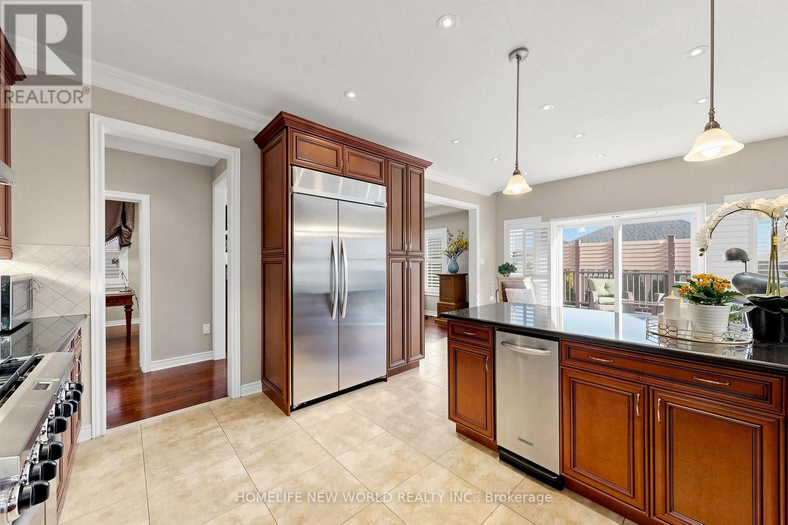19 FEATHERWOOD DRIVE - 17