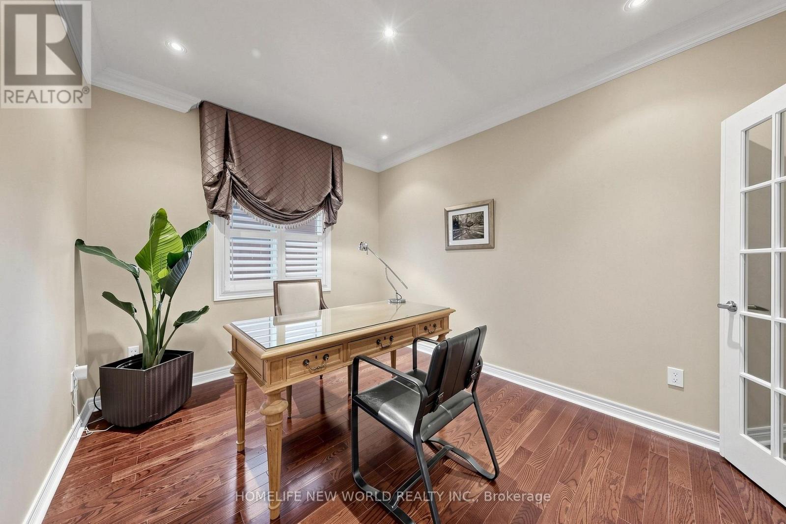 19 FEATHERWOOD DRIVE - 21