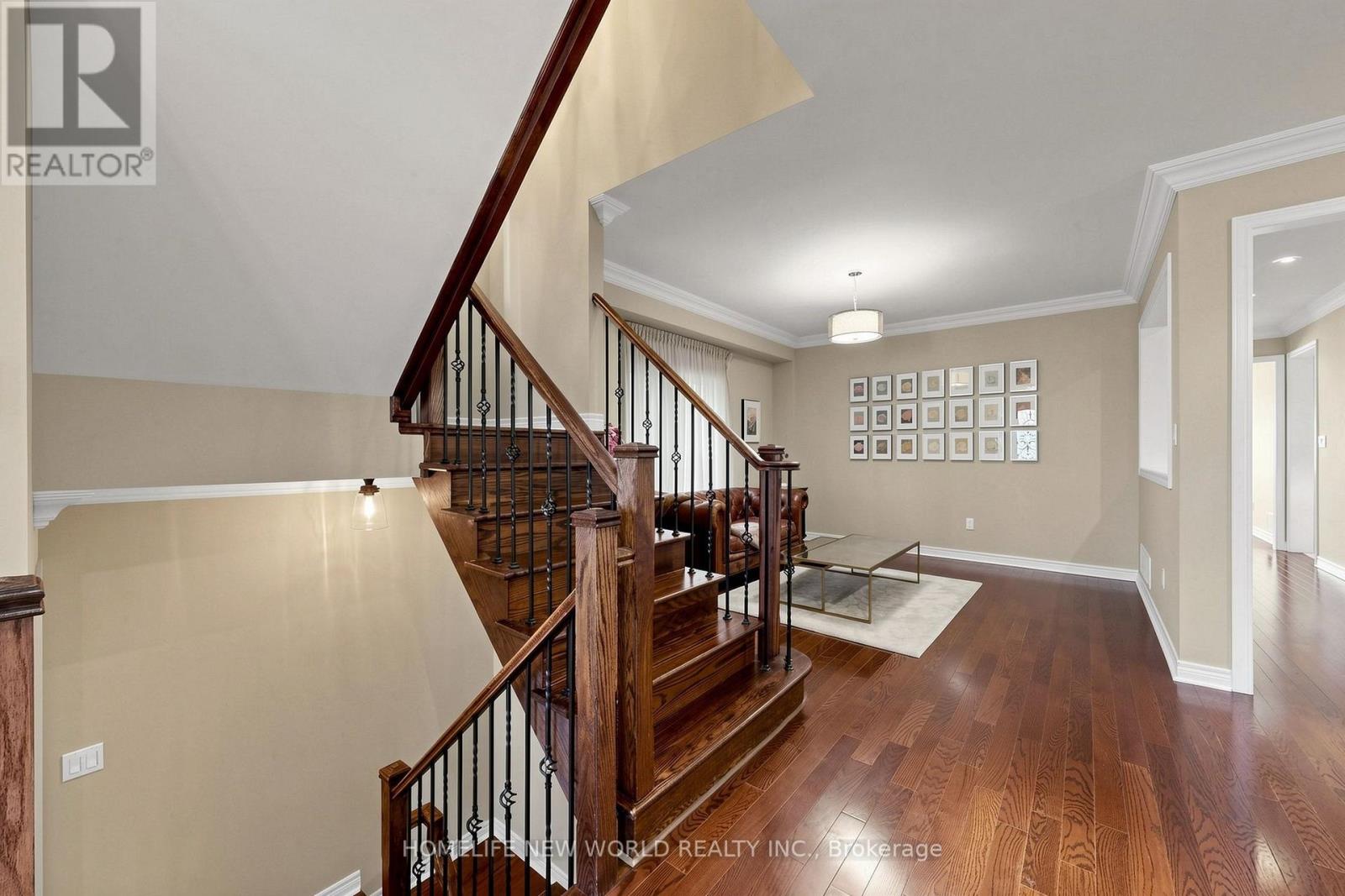 19 FEATHERWOOD DRIVE - 23