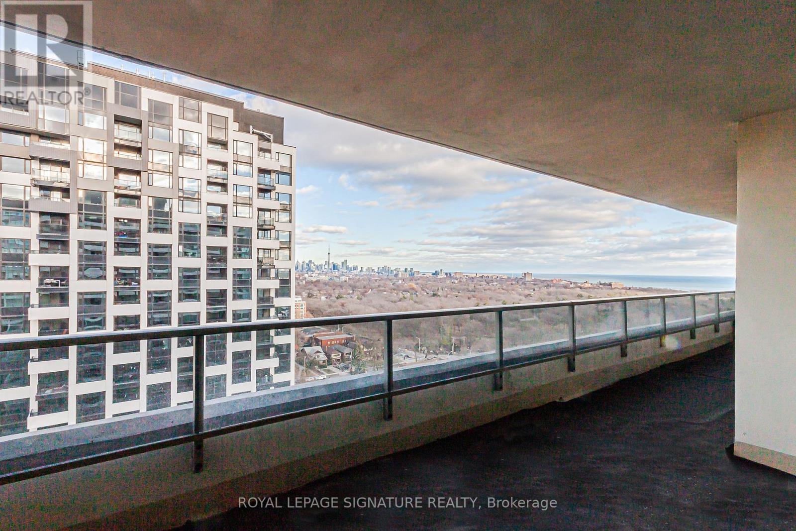 2205- 50 Quebec Avenue, Toronto, ON photo 32