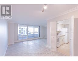 2205 - 50 Quebec Avenue, Toronto, ON M6P4B4 Photo 13