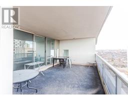 2205 - 50 Quebec Avenue, Toronto, ON M6P4B4 Photo 30