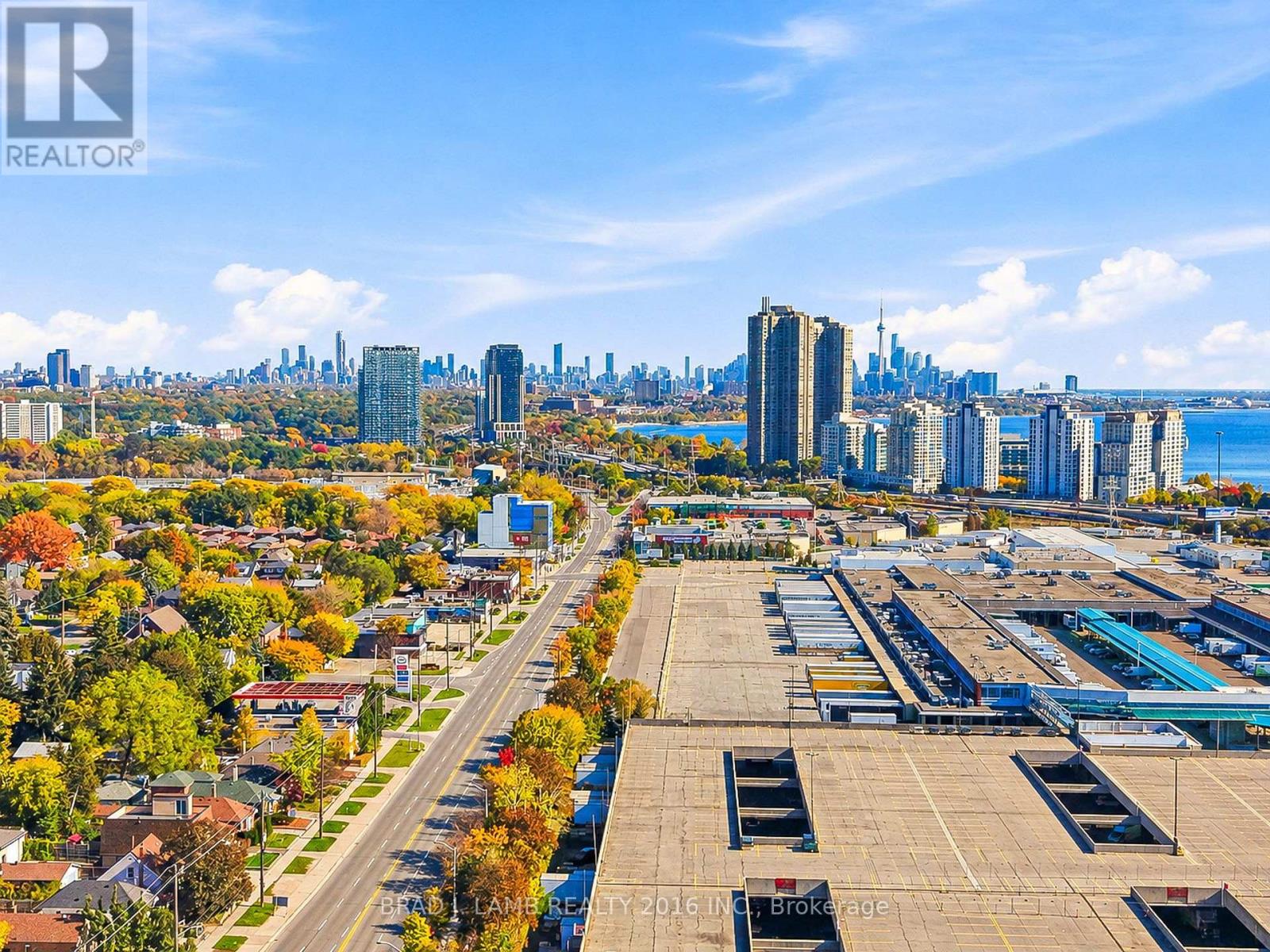256 The Queensway, Toronto, ON photo 19