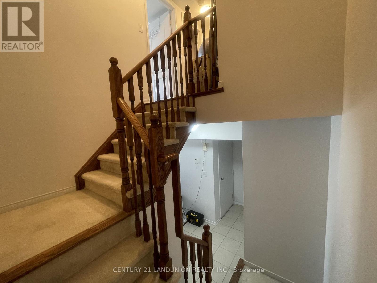 24- 2484 Post Road, Oakville, ON photo 9