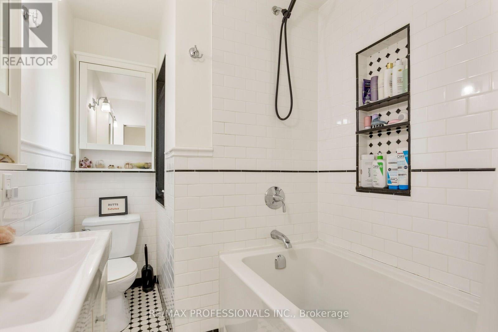 44 McCormack Street, Toronto, ON photo 27