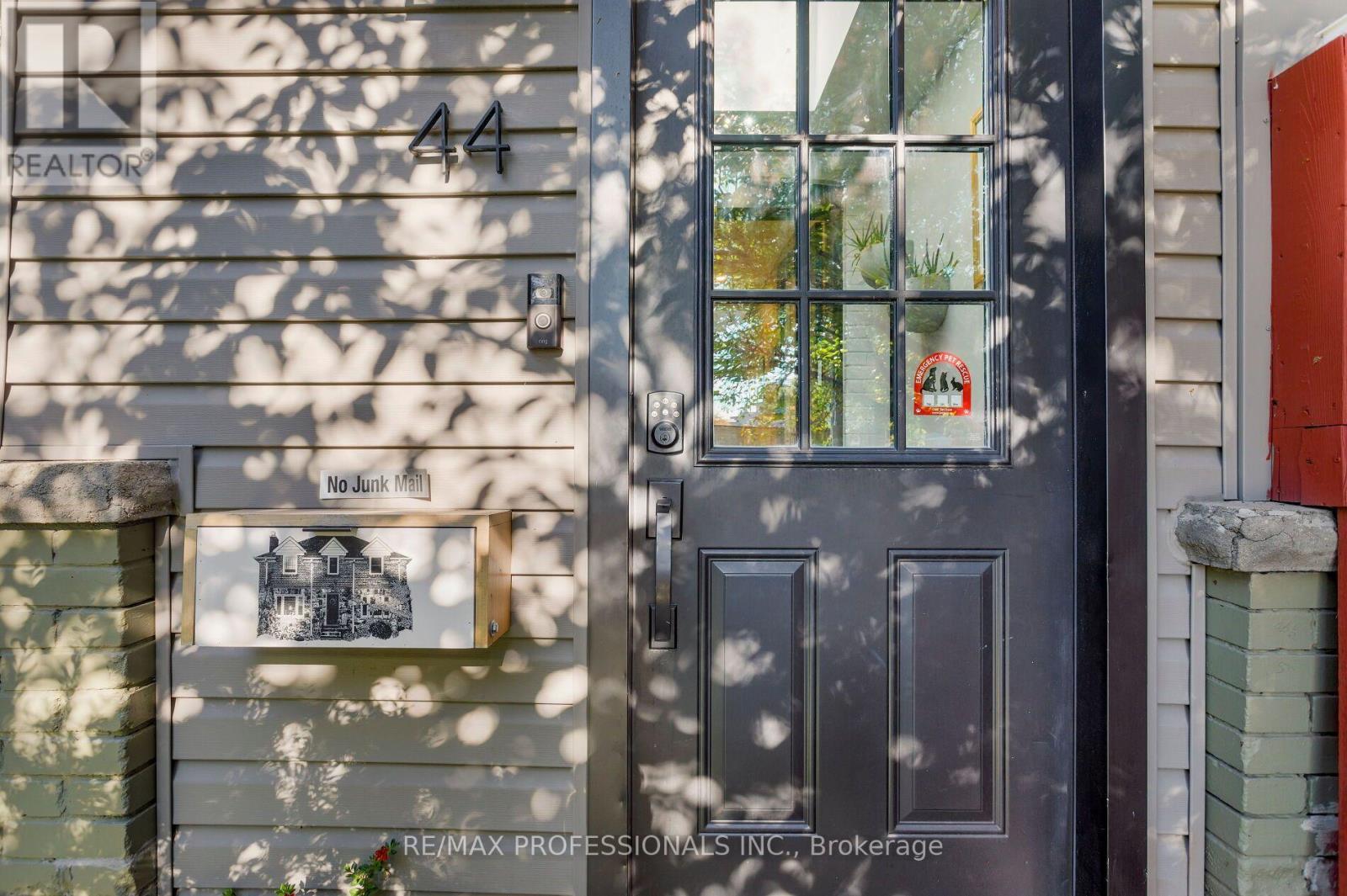 44 McCormack Street, Toronto, ON photo 4