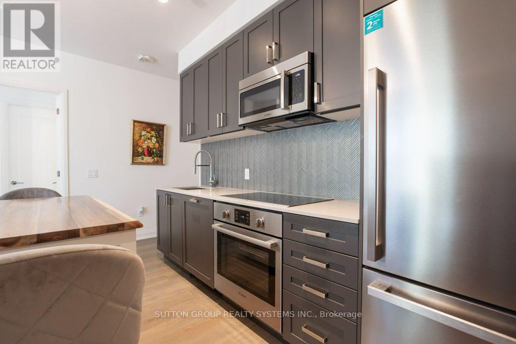 207- 293 The Kingsway, Toronto, ON photo 20