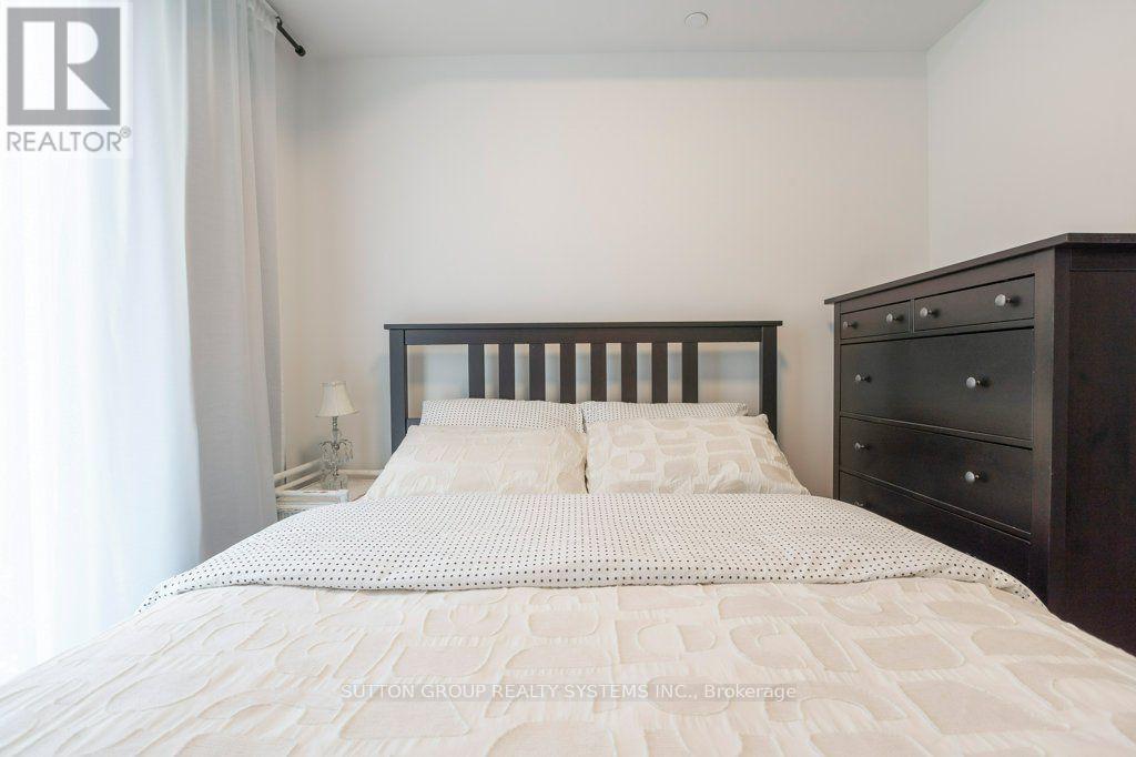 207- 293 The Kingsway, Toronto, ON photo 26