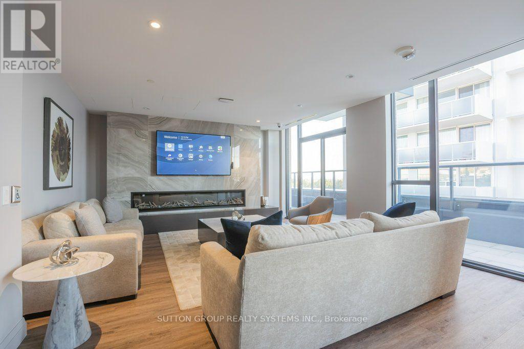 207- 293 The Kingsway, Toronto, ON photo 40