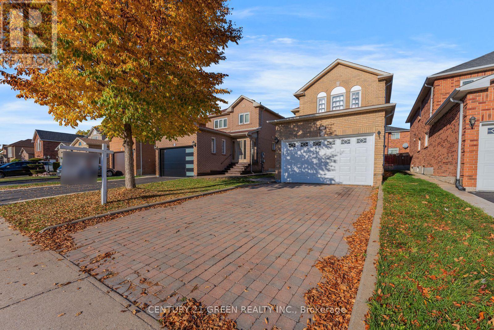 Photo of 215 KINGKNOLL DRIVE