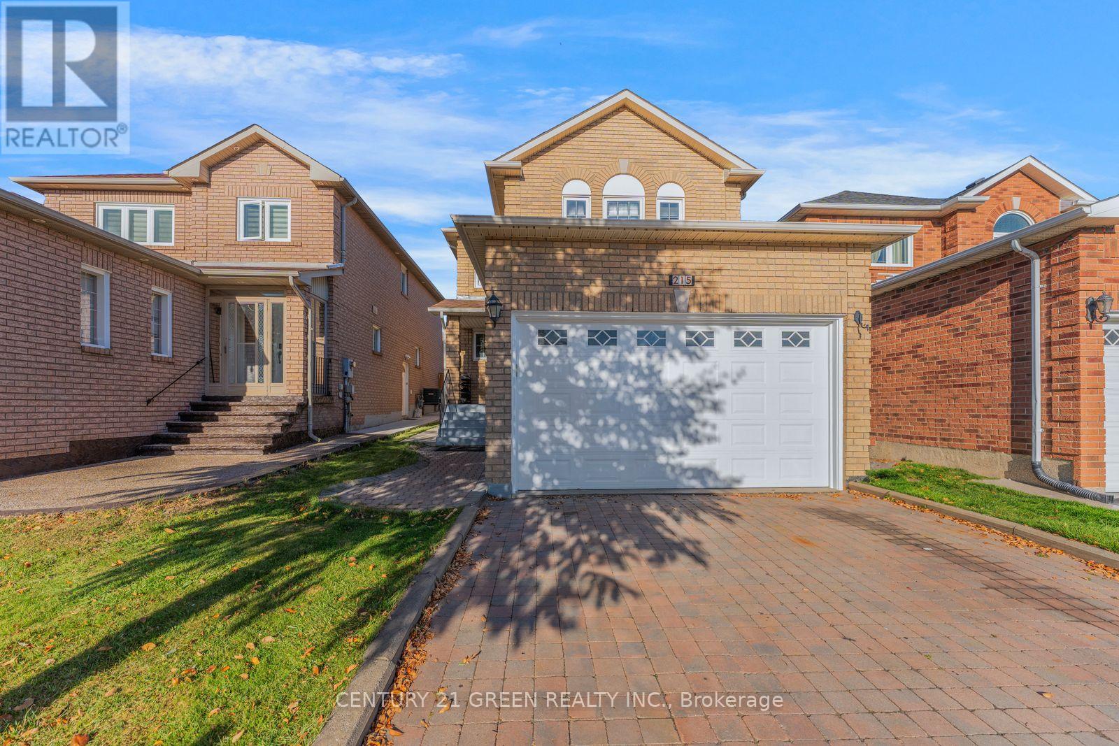 Photo of 215 KINGKNOLL DRIVE