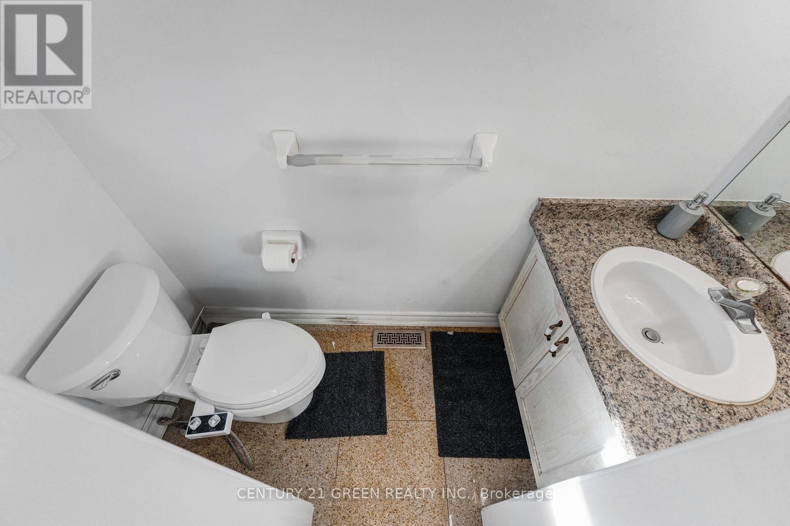 Photo of 215 KINGKNOLL DRIVE
