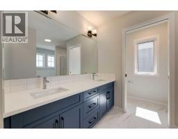 32 Ellen Lane, Crossfield, AB T0M0S0 Photo 31