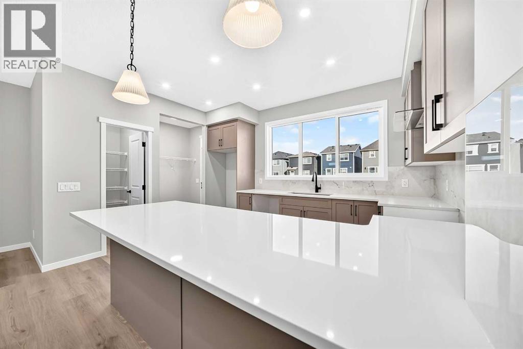 72 Mercado Road SE, photo 17 of 44