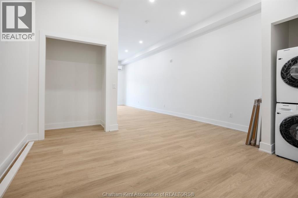 153 King STREET West Unit# 4, Chatham — photo 7