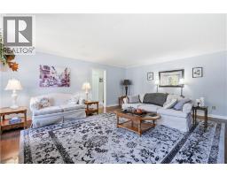 Bedroom - 1360 Waterdown Road, Burlington, ON L7P4Z9 Photo 8