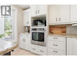 Foyer - 1360 Waterdown Road, Burlington, ON L7P4Z9 Photo 15