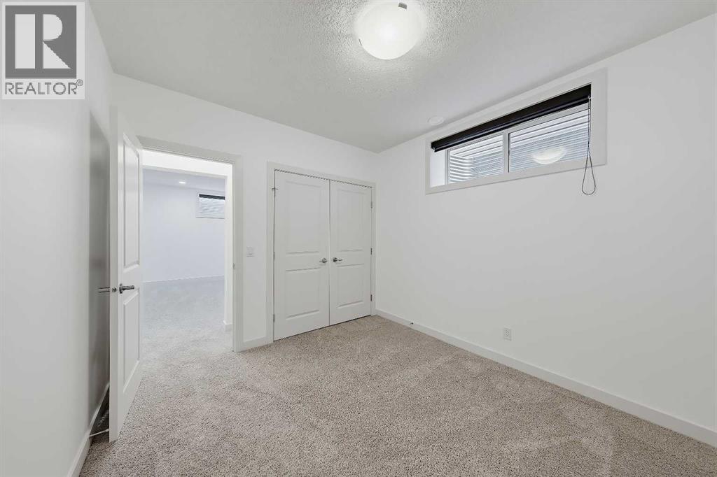 63 Cortina Villas SW, photo 37 of 50