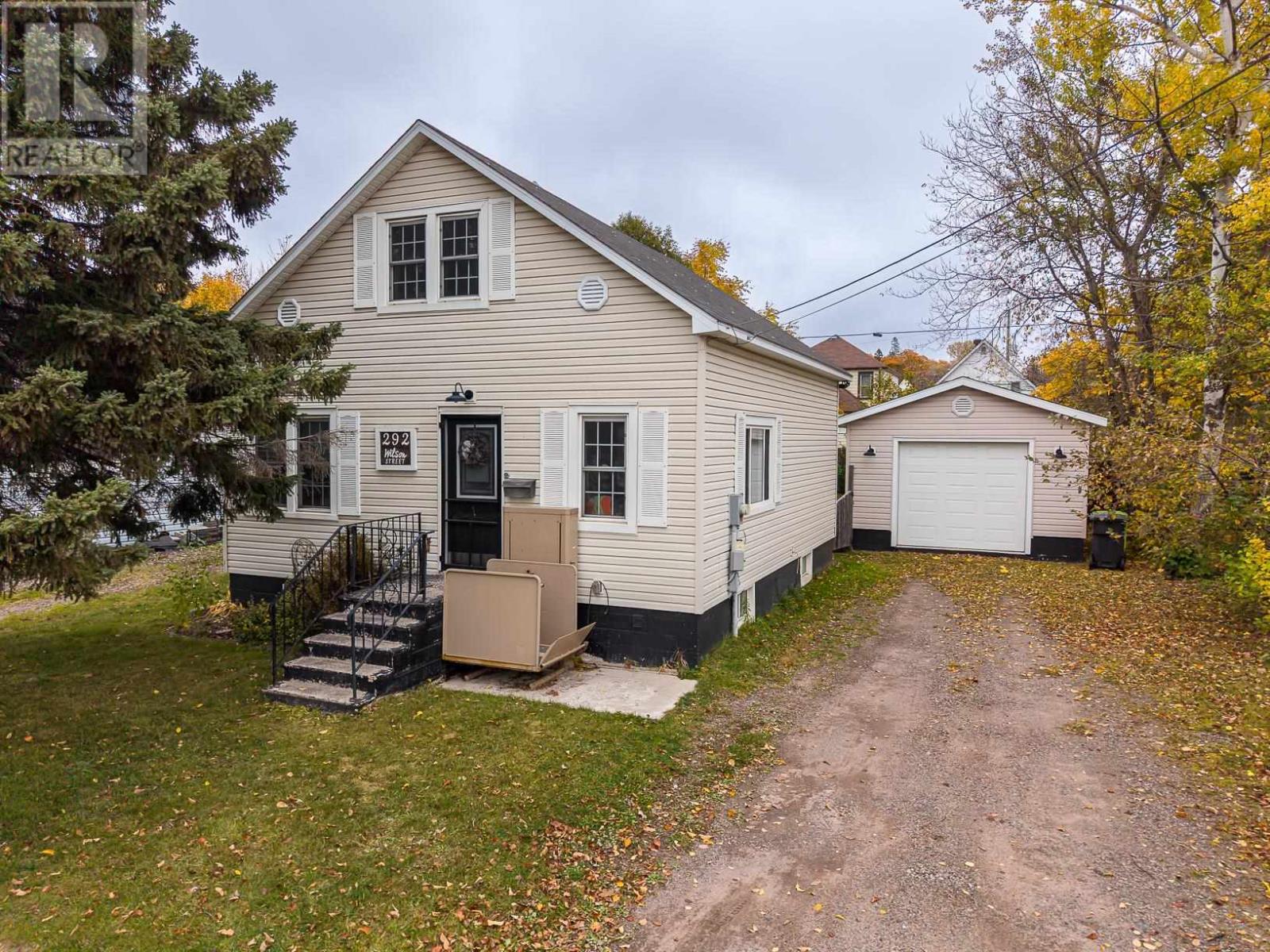 292 Wilson ST - 1